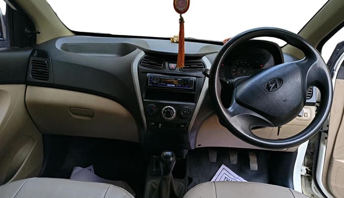 2014 Hyundai Eon ERA +, CNG, Manual, 1,46,372 km, interior