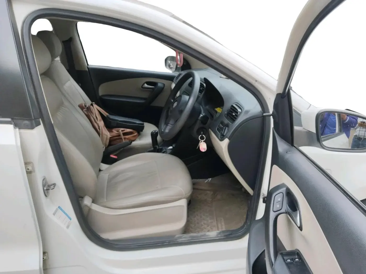 2012 Volkswagen Polo TRENDLINE 1.2L DIESEL, Diesel, Manual, 69,286 km, interior