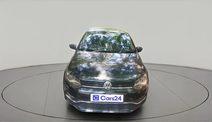 2016 Volkswagen Polo HIGHLINE1.2L, Petrol, Manual, 1,41,065 km, exterior