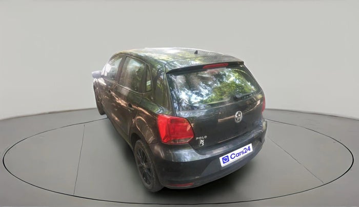 2016 Volkswagen Polo HIGHLINE1.2L, Petrol, Manual, 1,41,065 km, exterior