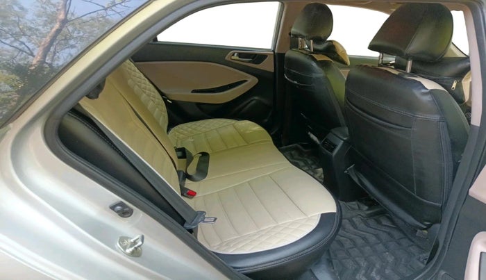 2017 Hyundai Elite i20 ASTA 1.2 (O), Petrol, Manual, 62,395 km, interior