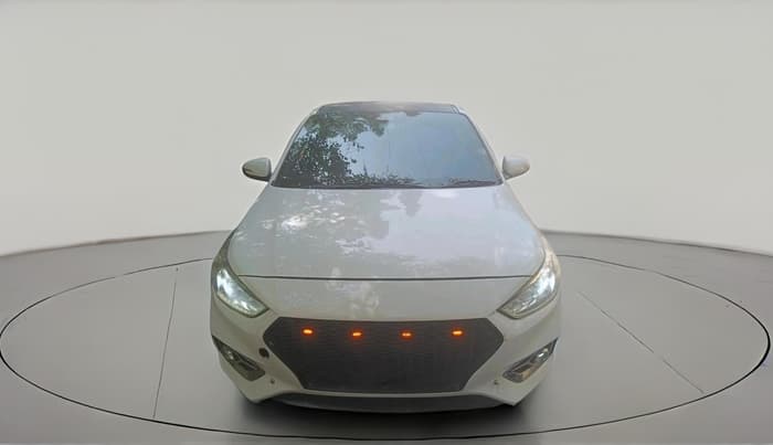 2019 Hyundai Verna 1.6 VTVT SX, Petrol, Manual, 38,382 km, exterior