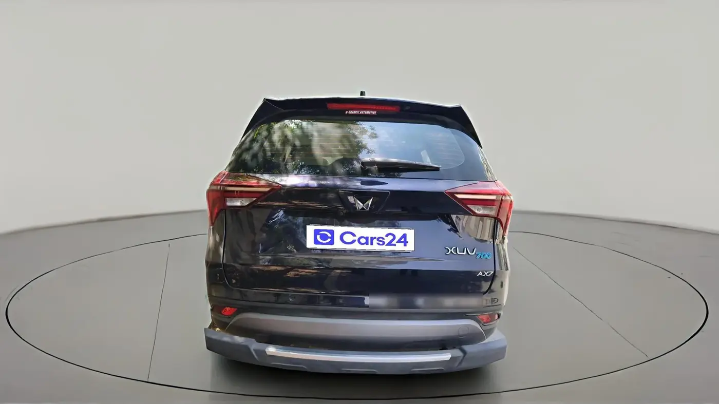 2025 Mahindra XUV700 AX 7 D AT 7 STR, Diesel, Automatic, 11,425 km, exterior
