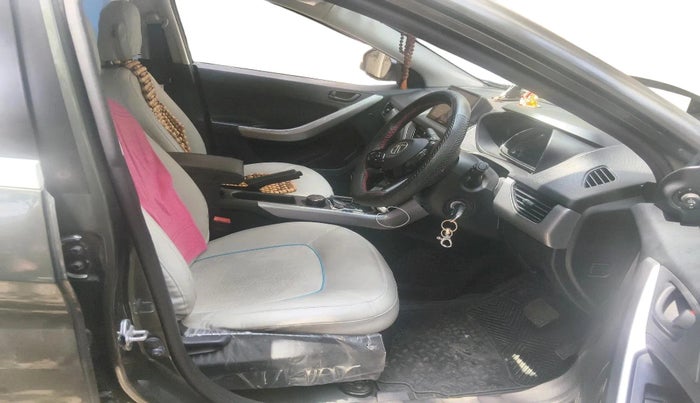 2023 Tata NEXON XMA SUNROOF PETROL, Petrol, Automatic, 35,716 km, interior