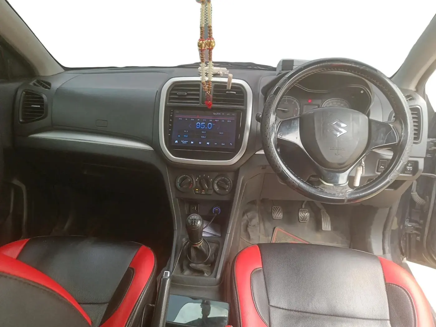 2016 Maruti Vitara Brezza VDI, Diesel, Manual, 50,363 km, interior