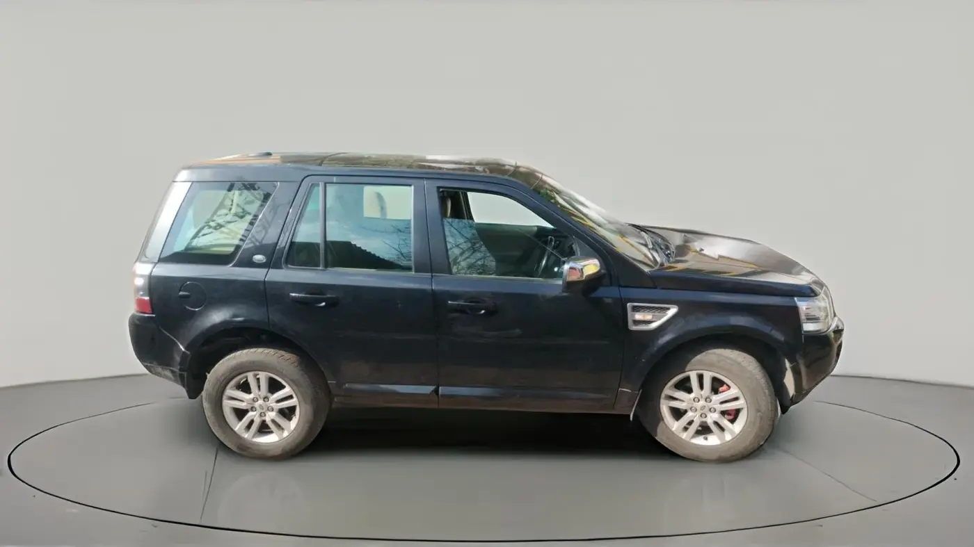 2013 Landrover Freelander 2 SD4 HSE, Diesel, Automatic, 1,76,703 km, exterior