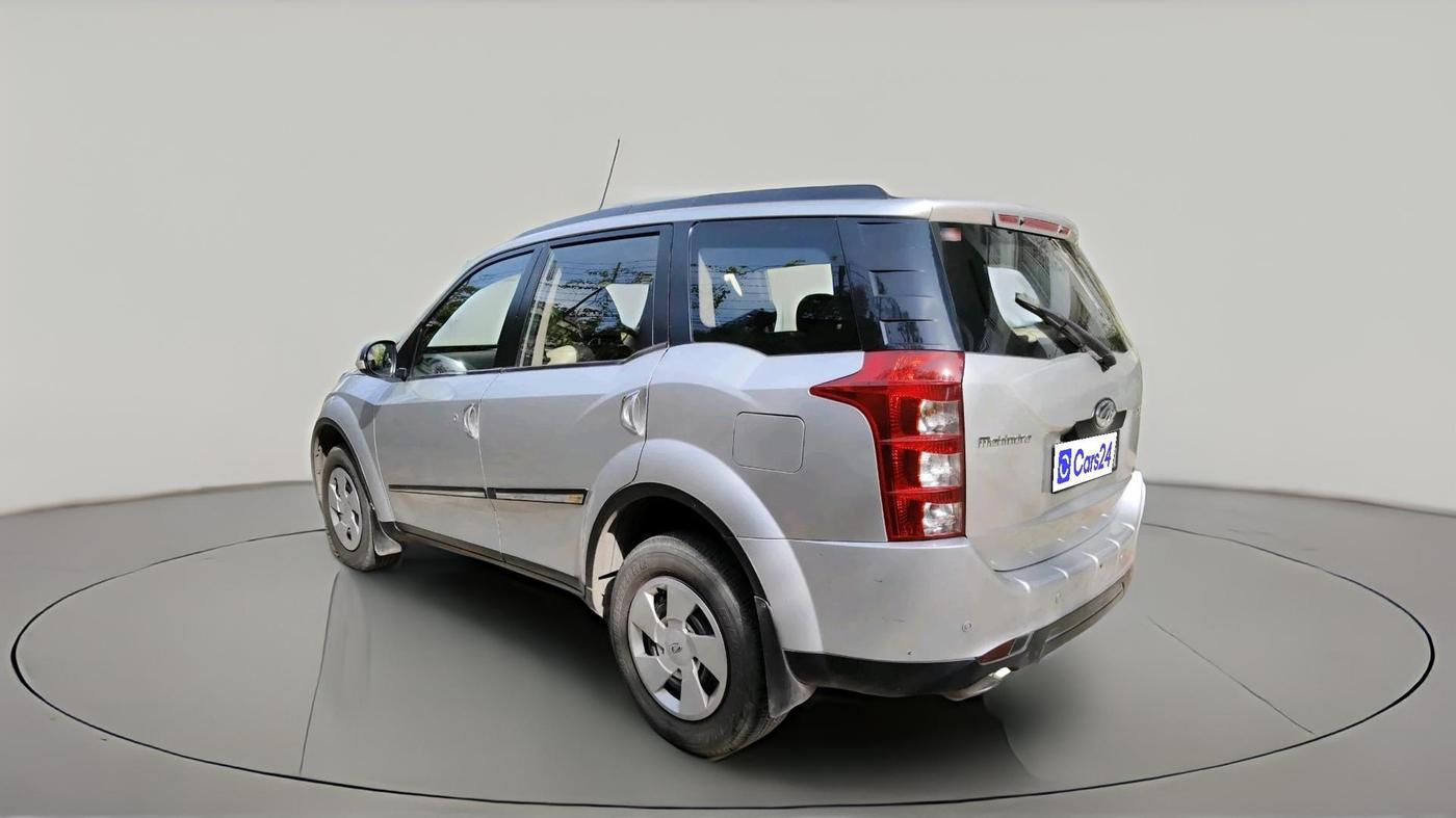 2014 Mahindra XUV500 W6, Diesel, Manual, 84,229 km, exterior