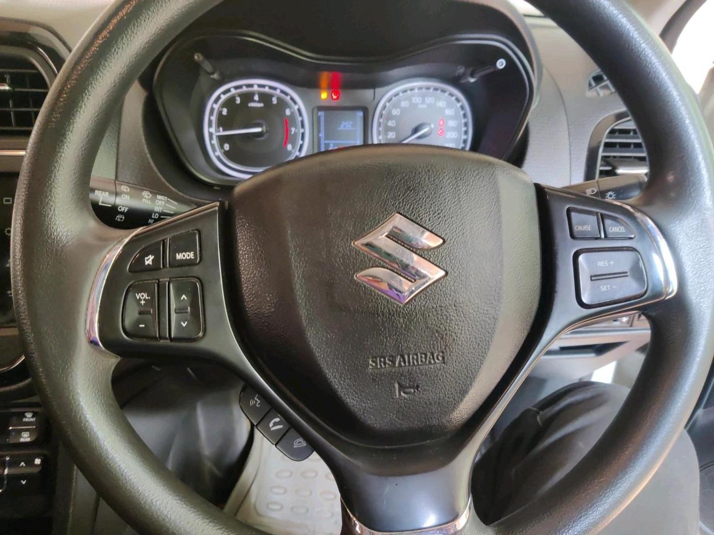 2020 Maruti Vitara Brezza ZXI PLUS, Petrol, Manual, 1,11,855 km, interior