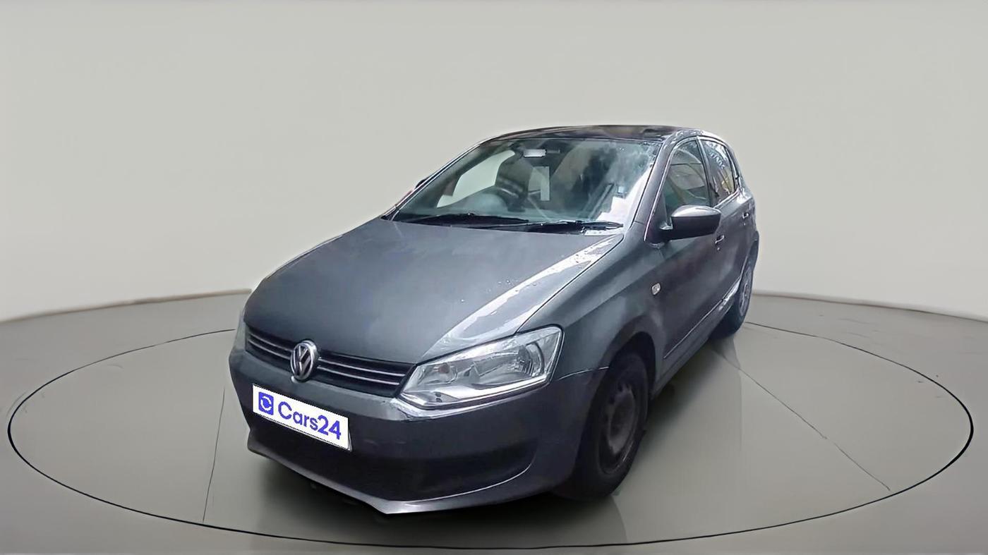 2013 Volkswagen Polo COMFORTLINE 1.2L, Diesel, Manual, 1,04,439 km, exterior