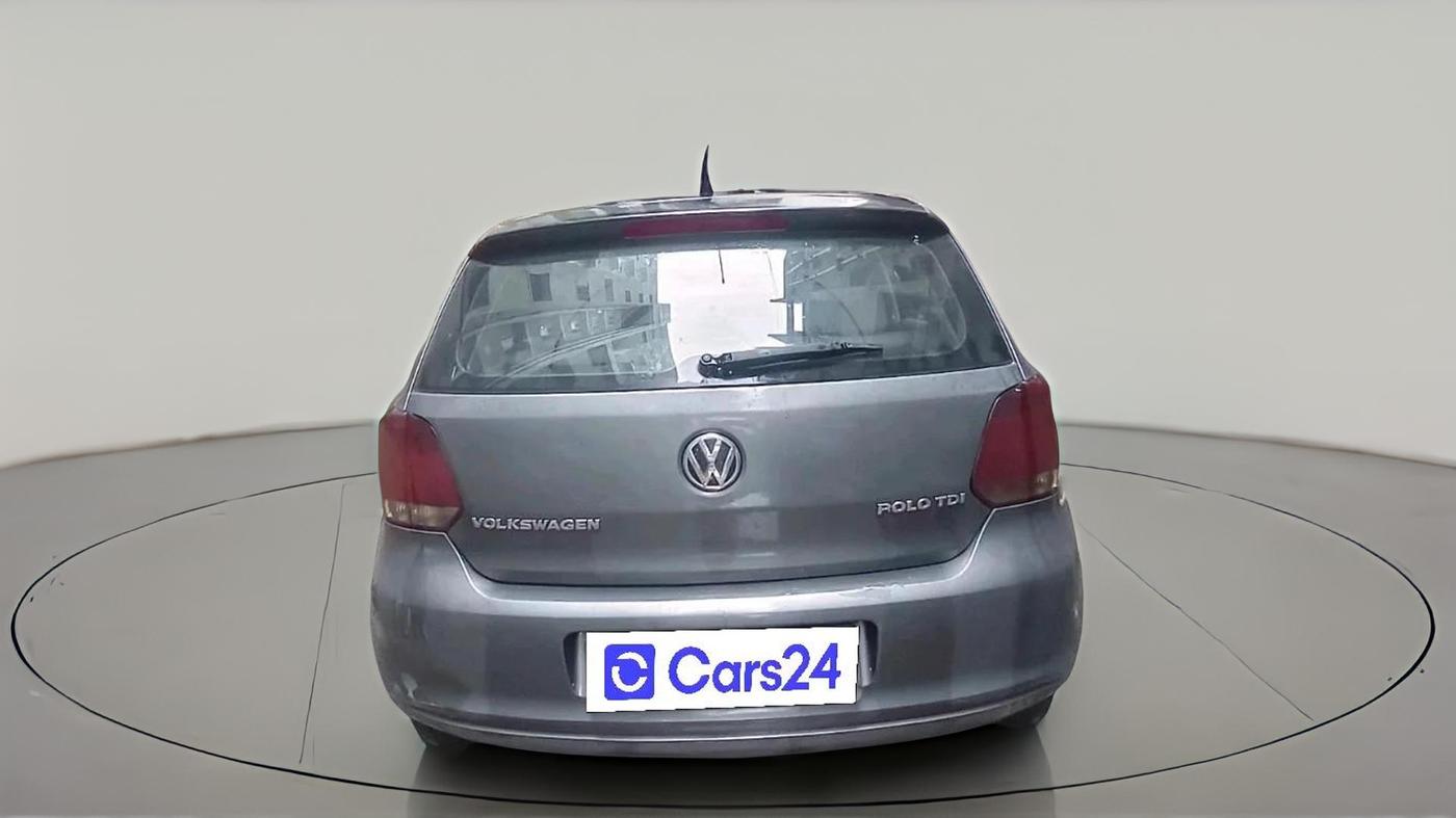 2013 Volkswagen Polo COMFORTLINE 1.2L, Diesel, Manual, 1,04,439 km, exterior