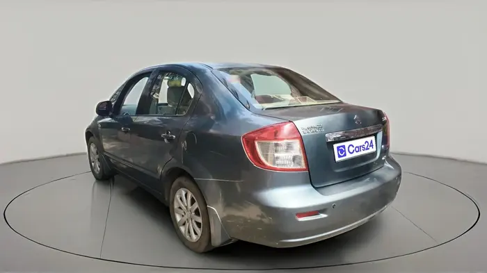 2010 Maruti SX4 ZXI, CNG, Manual, 1,07,876 km, exterior