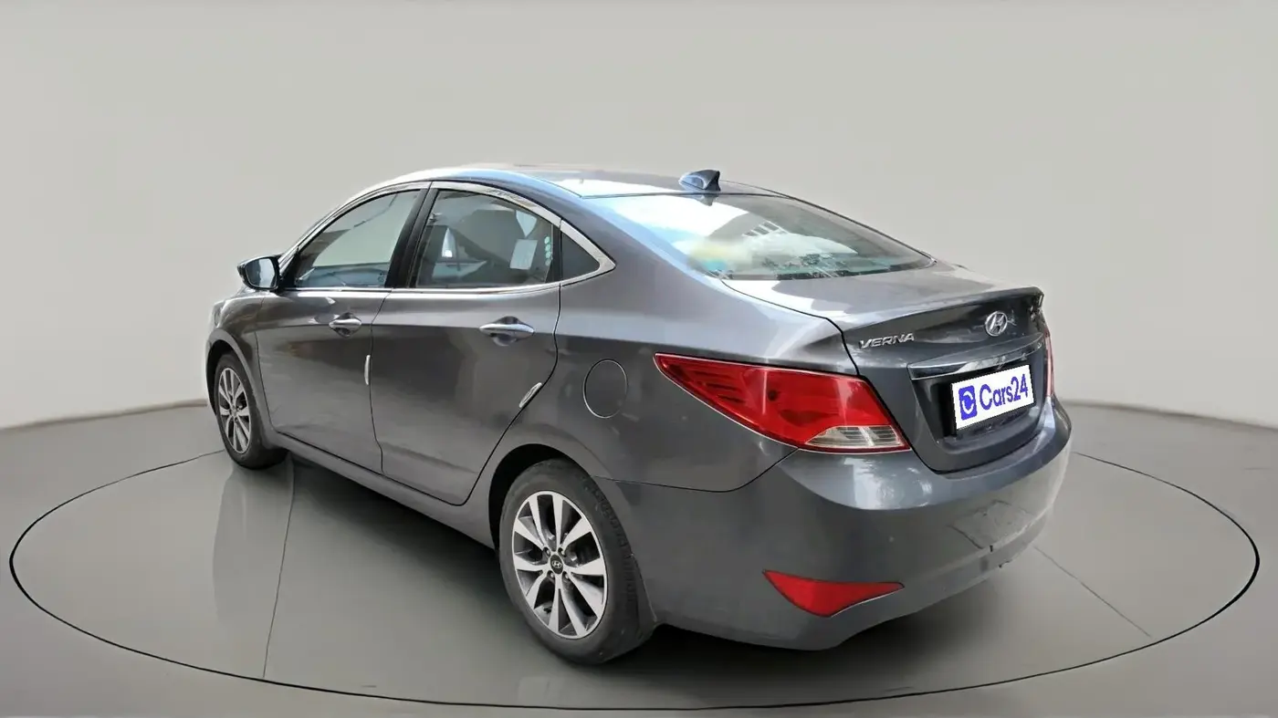 2016 Hyundai Verna 1.6 VTVT SX, Petrol, Manual, 55,255 km, exterior