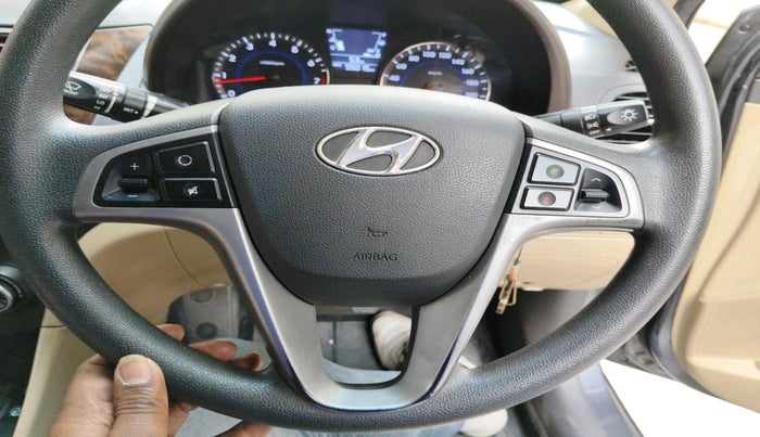 2016 Hyundai Verna 1.6 VTVT SX, Petrol, Manual, 55,015 km, interior