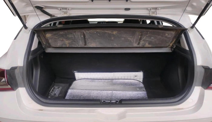 2024 Hyundai NEW I20 Sportz (O) 1.2 IVT, Petrol, Automatic, 21,614 km, exterior