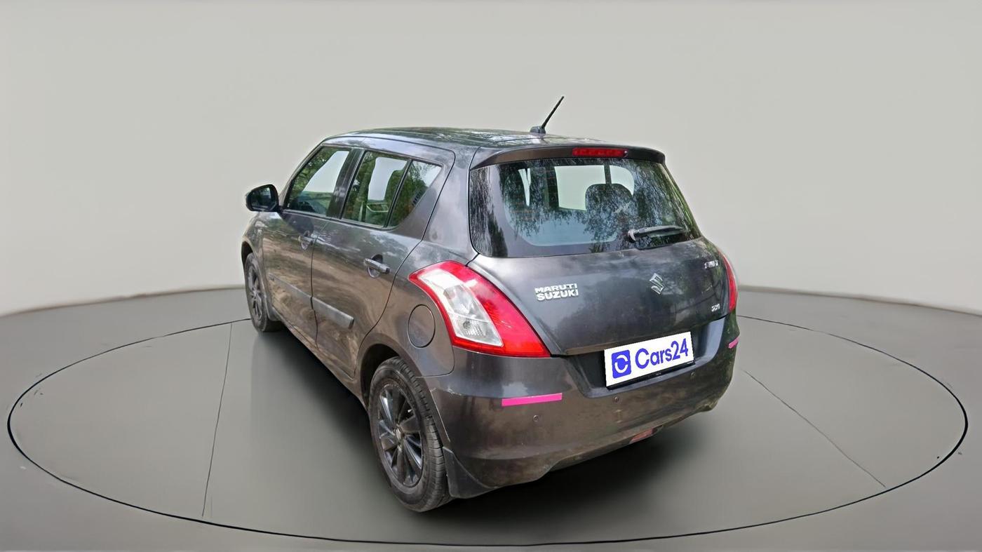 2016 Maruti Swift ZXI, CNG, Manual, 1,49,636 km, exterior