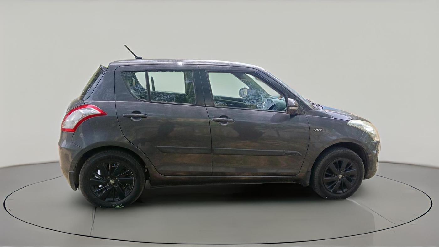 2016 Maruti Swift ZXI, CNG, Manual, 1,49,636 km, exterior