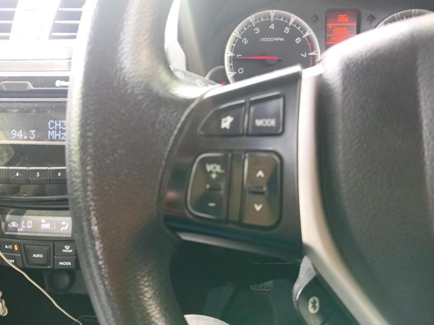 2016 Maruti Swift ZXI, CNG, Manual, 1,49,636 km, interior