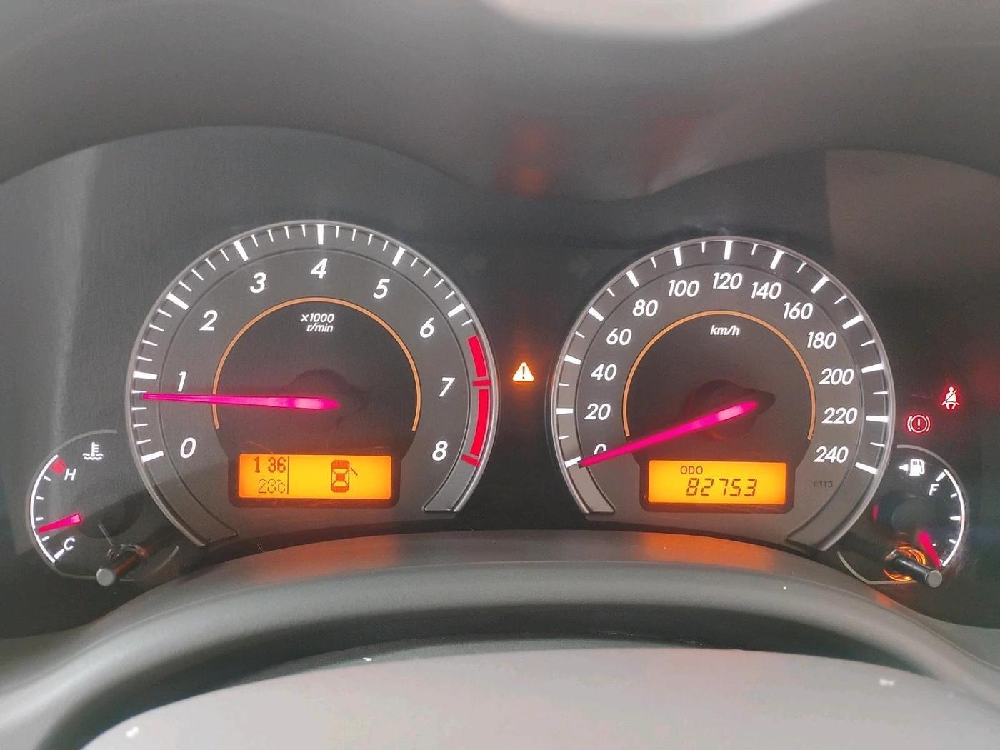 2011 Toyota Corolla Altis G PETROL, Petrol, Manual, 82,753 km, interior