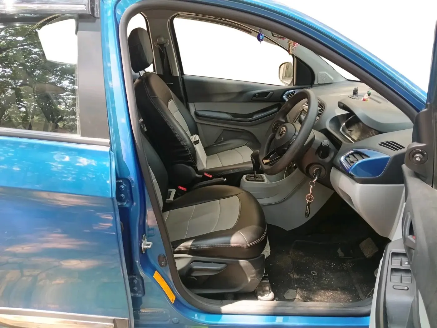 2024 Tata Tiago XTA CNG , CNG, Automatic, 21,583 km, interior