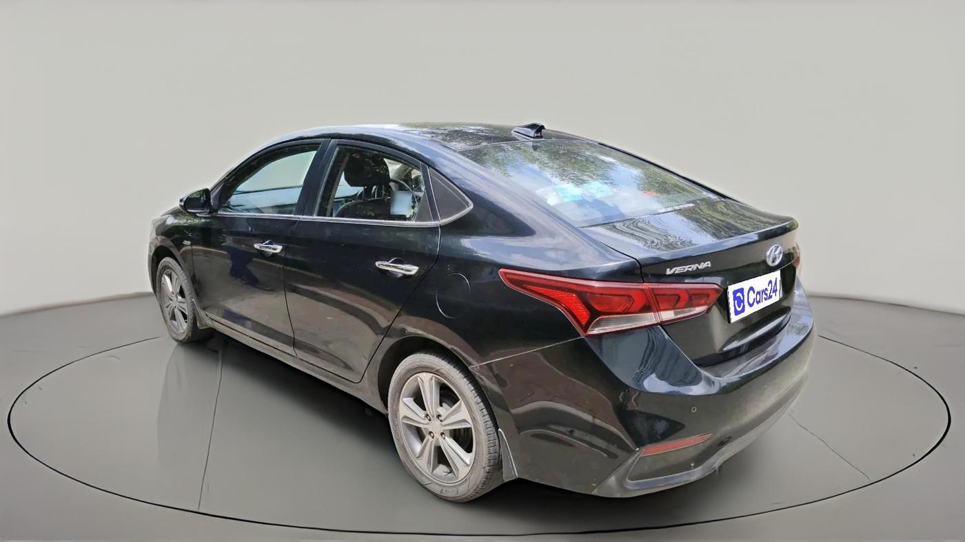 2018 Hyundai Verna 1.6 VTVT SX (O) AT, Petrol, Automatic, 73,220 km, exterior