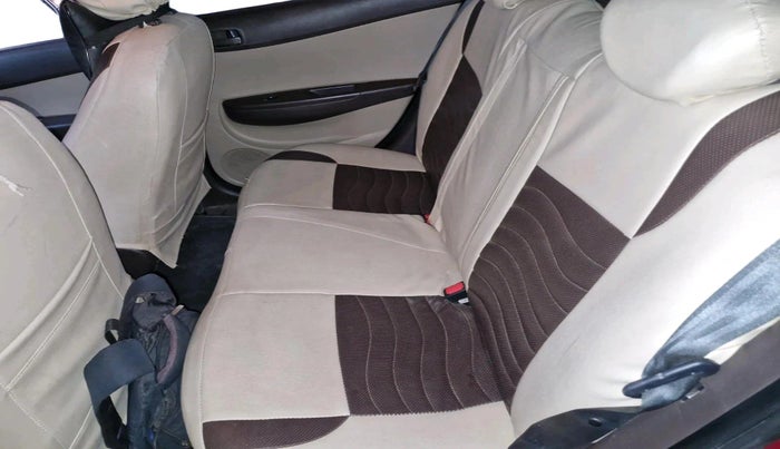 2011 Hyundai i20 ASTA 1.2, Petrol, Manual, 72,970 km, interior