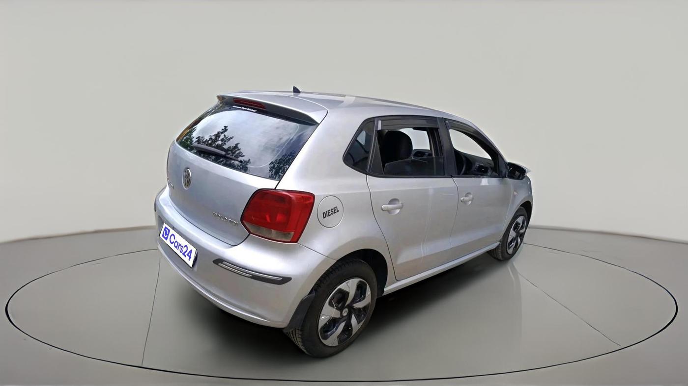 2013 Volkswagen Polo COMFORTLINE 1.2L, Diesel, Manual, 1,58,688 km, exterior