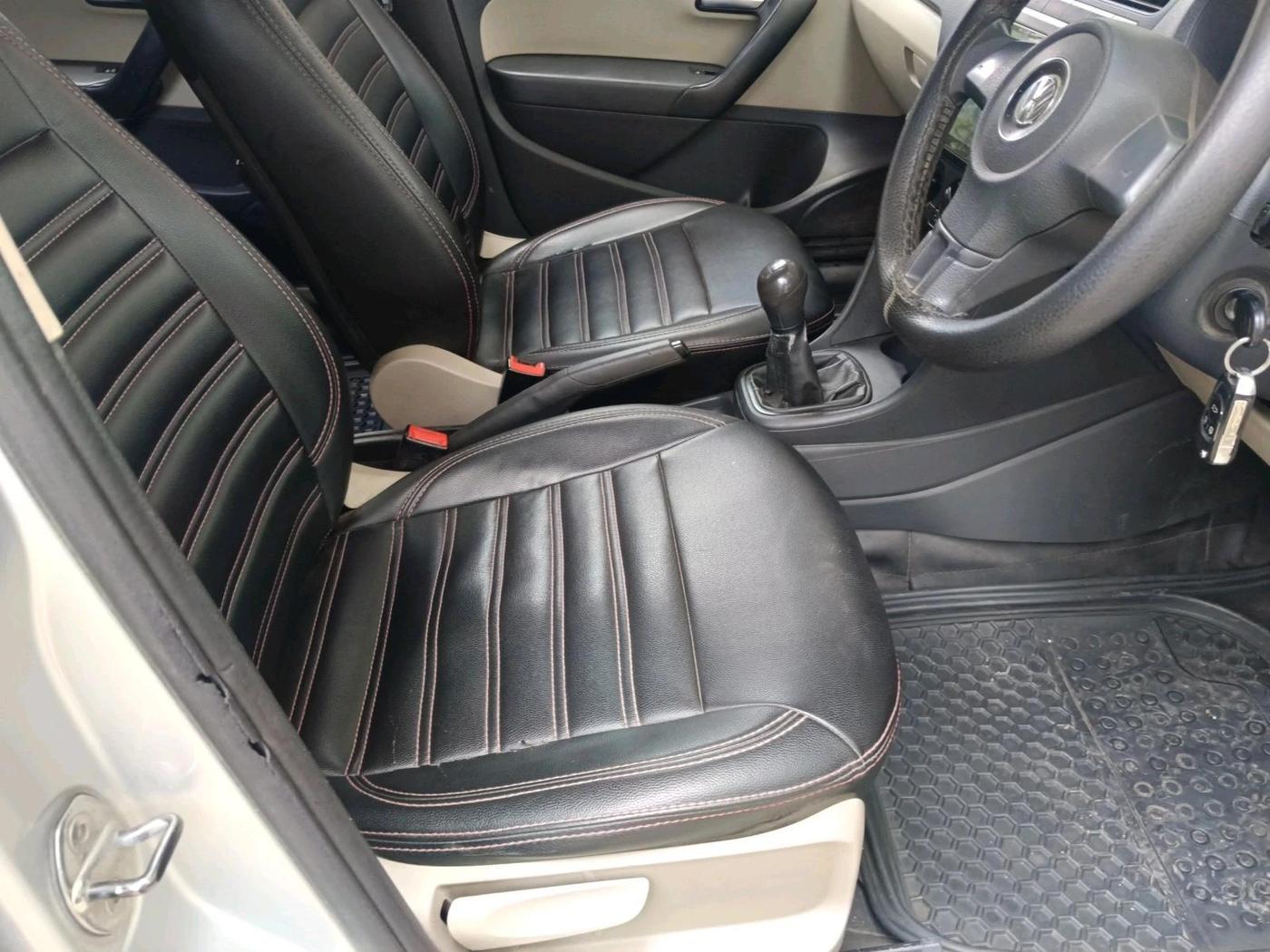 2013 Volkswagen Polo COMFORTLINE 1.2L, Diesel, Manual, 1,58,688 km, interior
