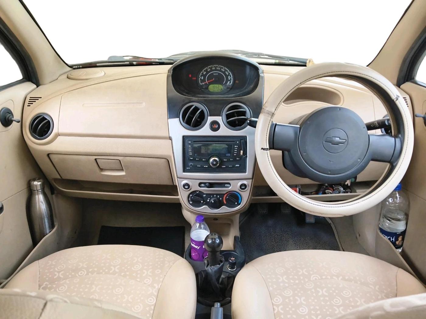2011 Chevrolet Spark LT 1.0, CNG, Manual, 65,169 km, interior