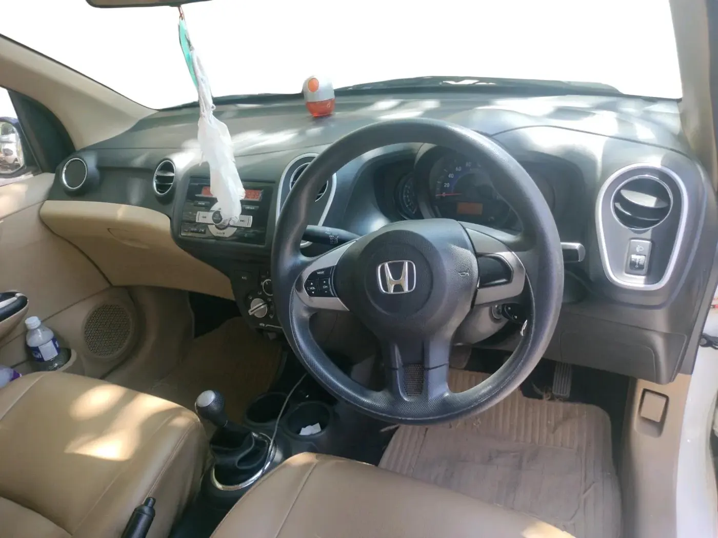 2015 Honda Mobilio 1.5L I-VTEC S, Petrol, Manual, 46,643 km, interior