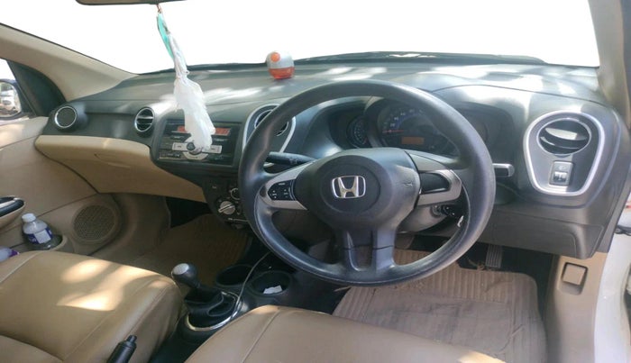 2015 Honda Mobilio 1.5L I-VTEC S, Petrol, Manual, 46,643 km, interior