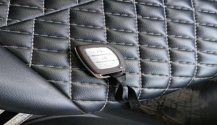 2022 Hyundai AURA SX 1.2 CNG, CNG, Manual, 46,436 km, interior