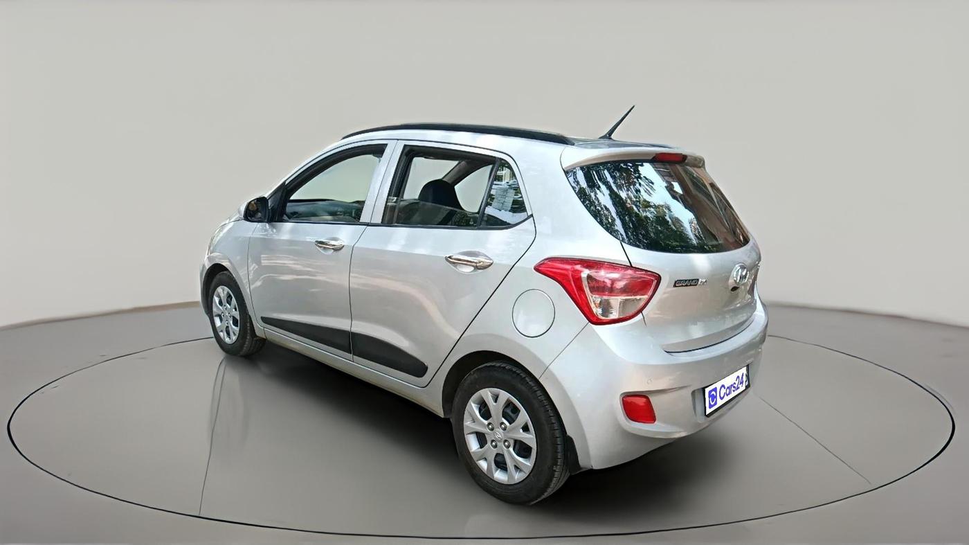 2015 Hyundai Grand i10 SPORTZ 1.2 KAPPA VTVT, Petrol, Manual, 31,125 km, exterior
