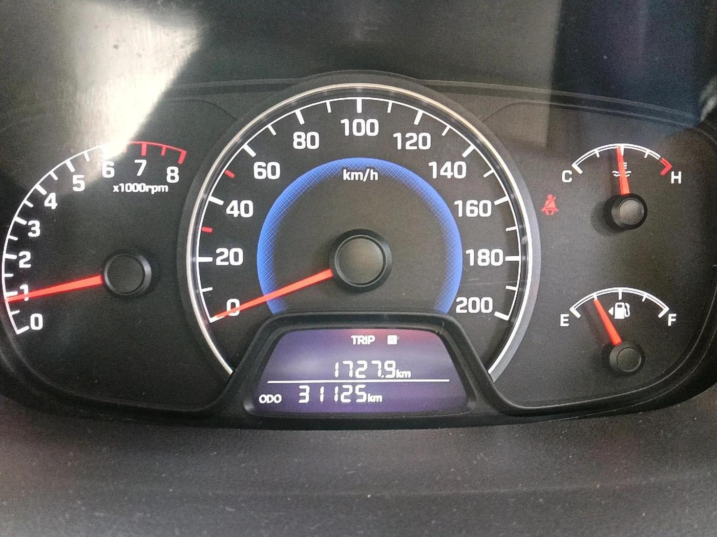 2015 Hyundai Grand i10 SPORTZ 1.2 KAPPA VTVT, Petrol, Manual, 31,125 km, interior