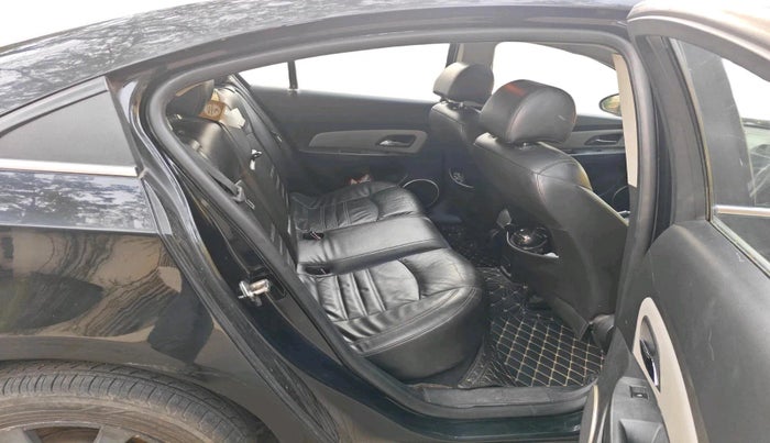 2011 Chevrolet Cruze LTZ AT, Diesel, Automatic, 1,10,000 km, interior