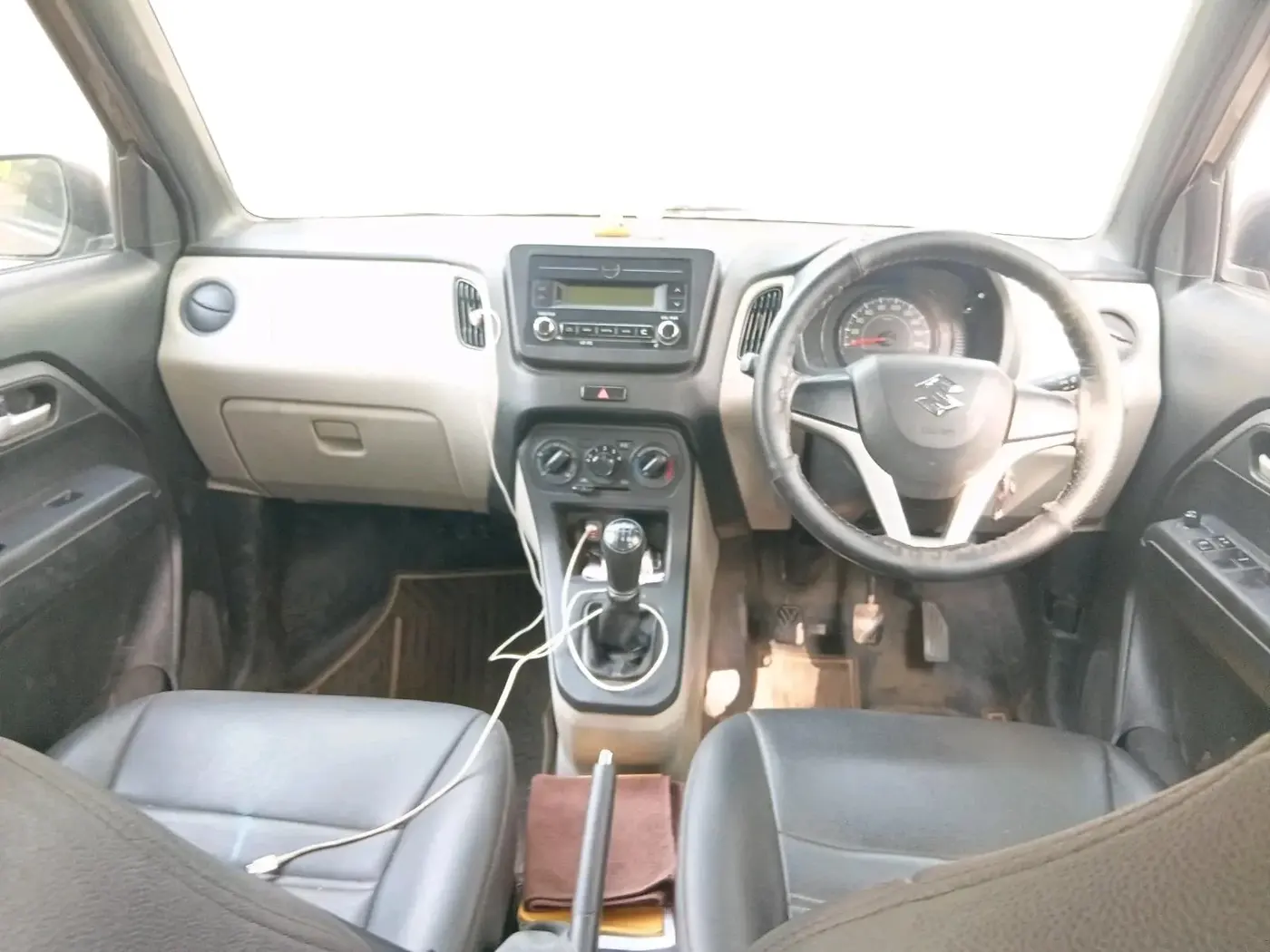 2019 Maruti New Wagon-R VXI 1.0, Petrol, Manual, 1,04,145 km, interior