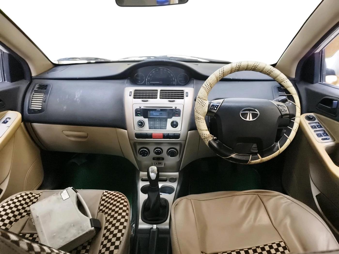 2011 Tata Indica Vista VX QUADRAJET, Diesel, Manual, 1,18,031 km, interior