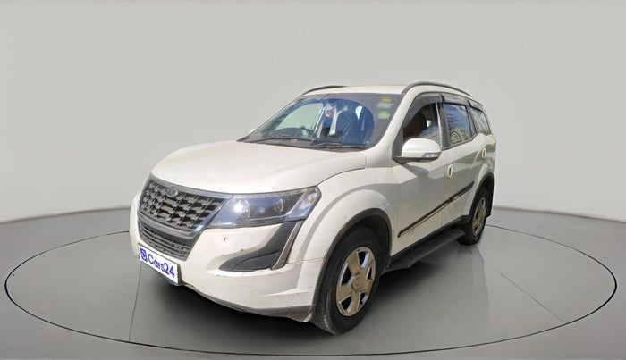 2020 Mahindra XUV500 W7, Diesel, Manual, 92,520 km, exterior