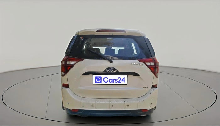 2020 Mahindra XUV500 W7, Diesel, Manual, 92,520 km, exterior