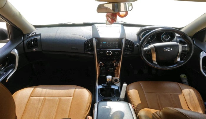 2020 Mahindra XUV500 W7, Diesel, Manual, 92,520 km, interior