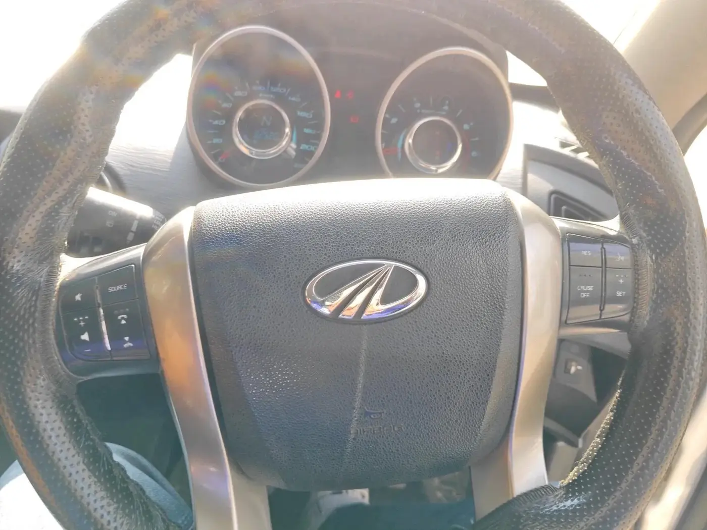2020 Mahindra XUV500 W7, Diesel, Manual, 92,520 km, interior