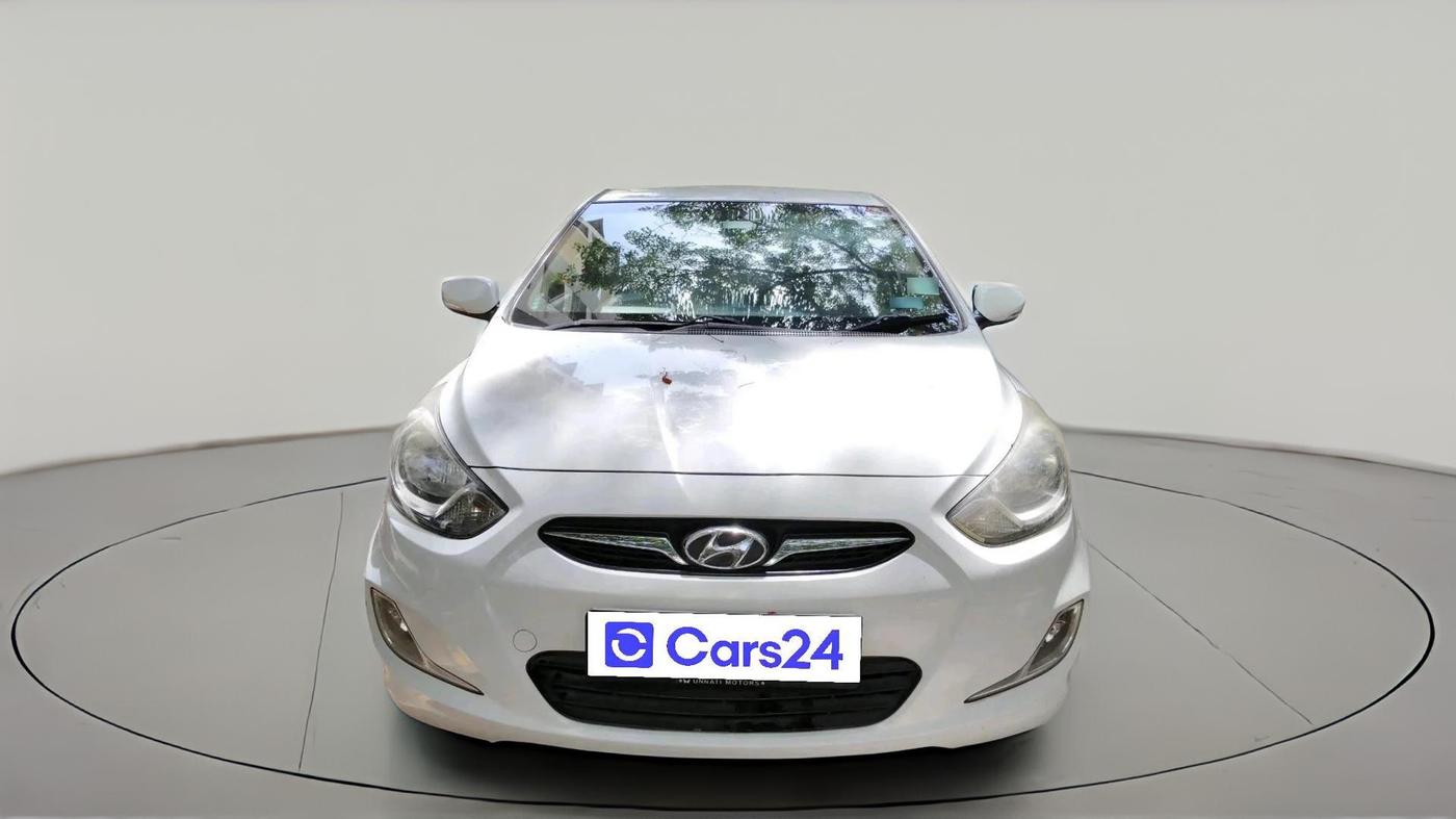 2013 Hyundai Verna FLUIDIC 1.6 CRDI SX OPT, Diesel, Manual, 1,00,952 km, exterior