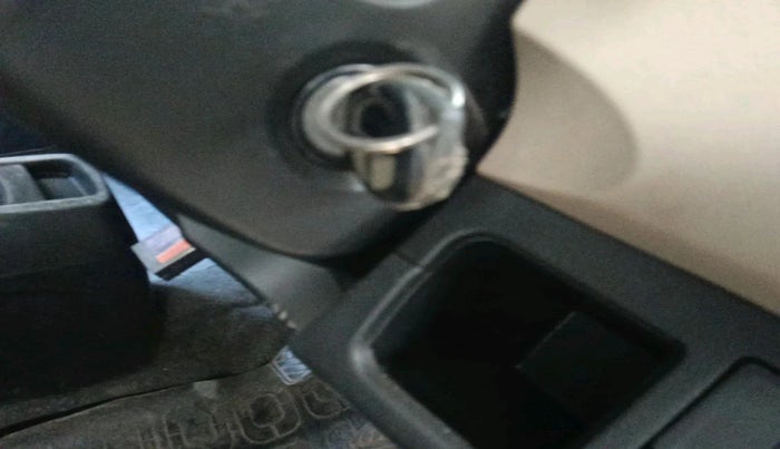 2017 Maruti Wagon R 1.0 VXI, Petrol, Manual, 37,262 km, interior