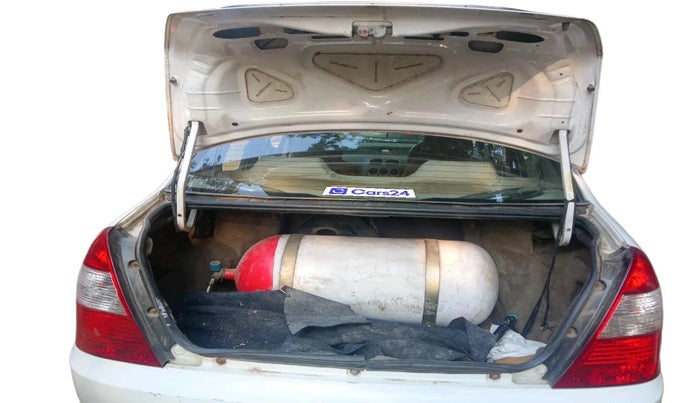 2013 Tata Indigo ECS GLX, CNG, Manual, 73,773 km, exterior