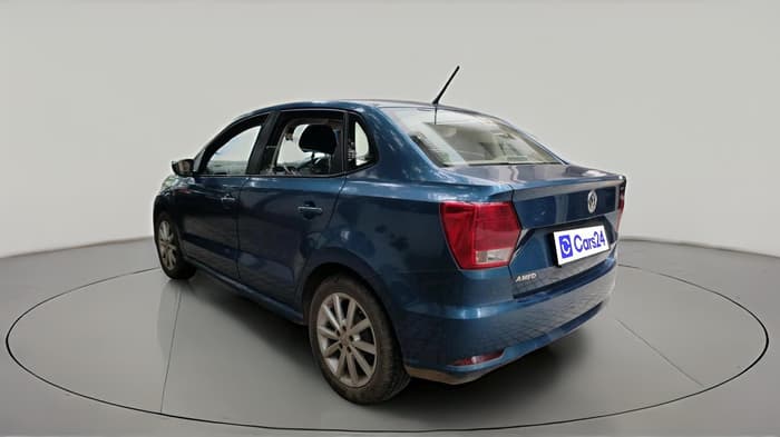 2017 Volkswagen Ameo HIGHLINE1.2L PLUS 16 ALLOY, CNG, Manual, 94,946 km, exterior