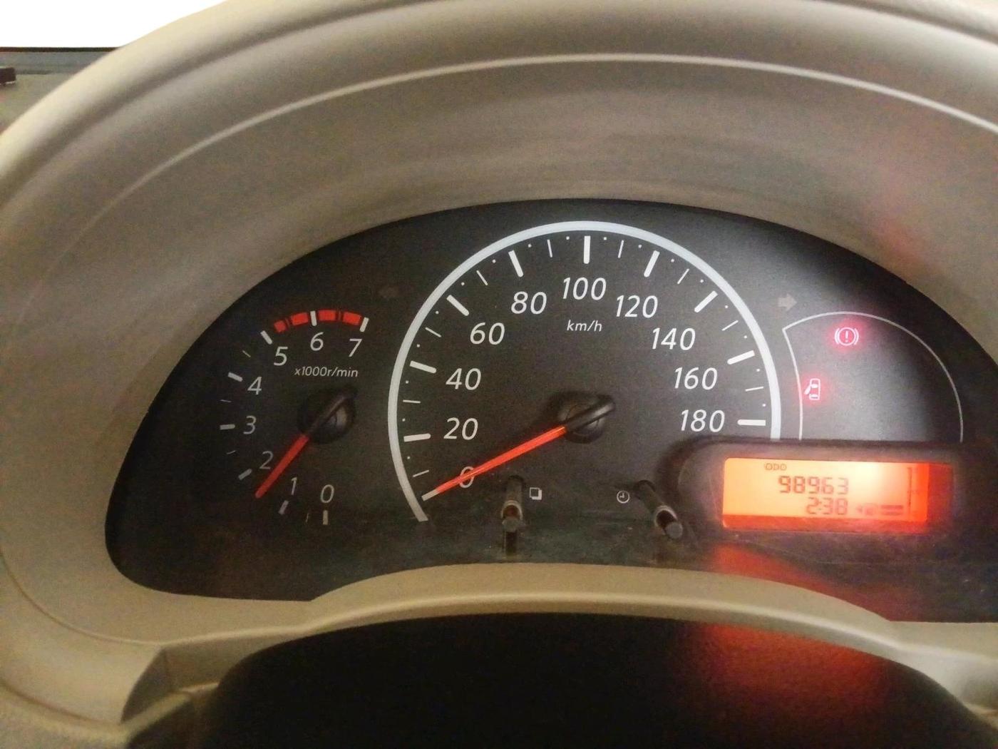 2013 Nissan Micra Active XV SAFETY PACK, Petrol, Manual, 98,963 km, interior