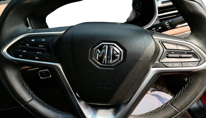 2024 MG HECTOR PLUS SHARP PRO 2.0 TURBO DIESEL 7 STR, Diesel, Manual, 18,151 km, interior