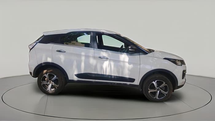 2022 Tata NEXON XE PETROL, Petrol, Manual, 9,126 km, exterior