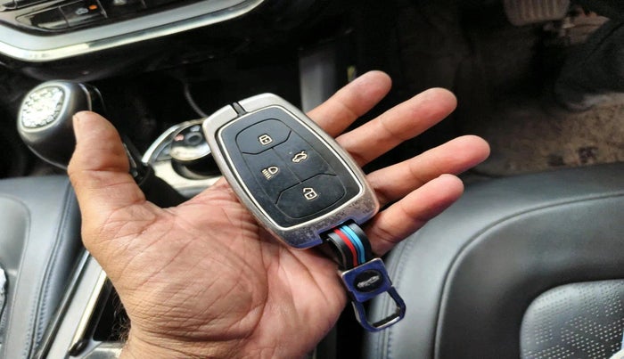 2023 Tata Harrier XZA PLUS O DARK EDITION, Diesel, Automatic, 58,295 km, interior