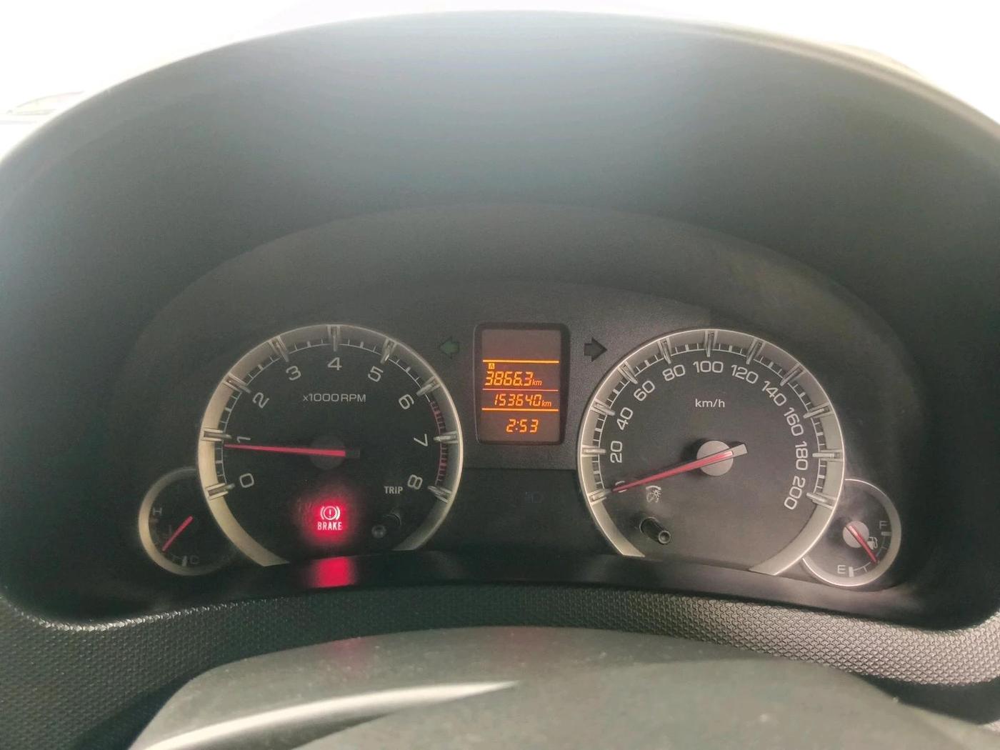 2013 Maruti Swift VXI, CNG, Manual, 1,53,640 km, interior