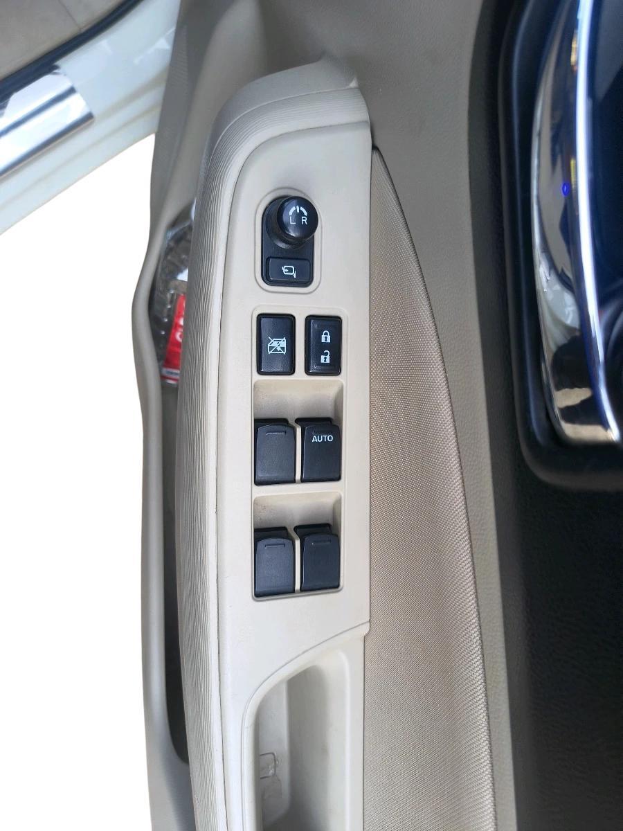2021 Maruti Dzire VXI, Petrol, Manual, 49,117 km, interior